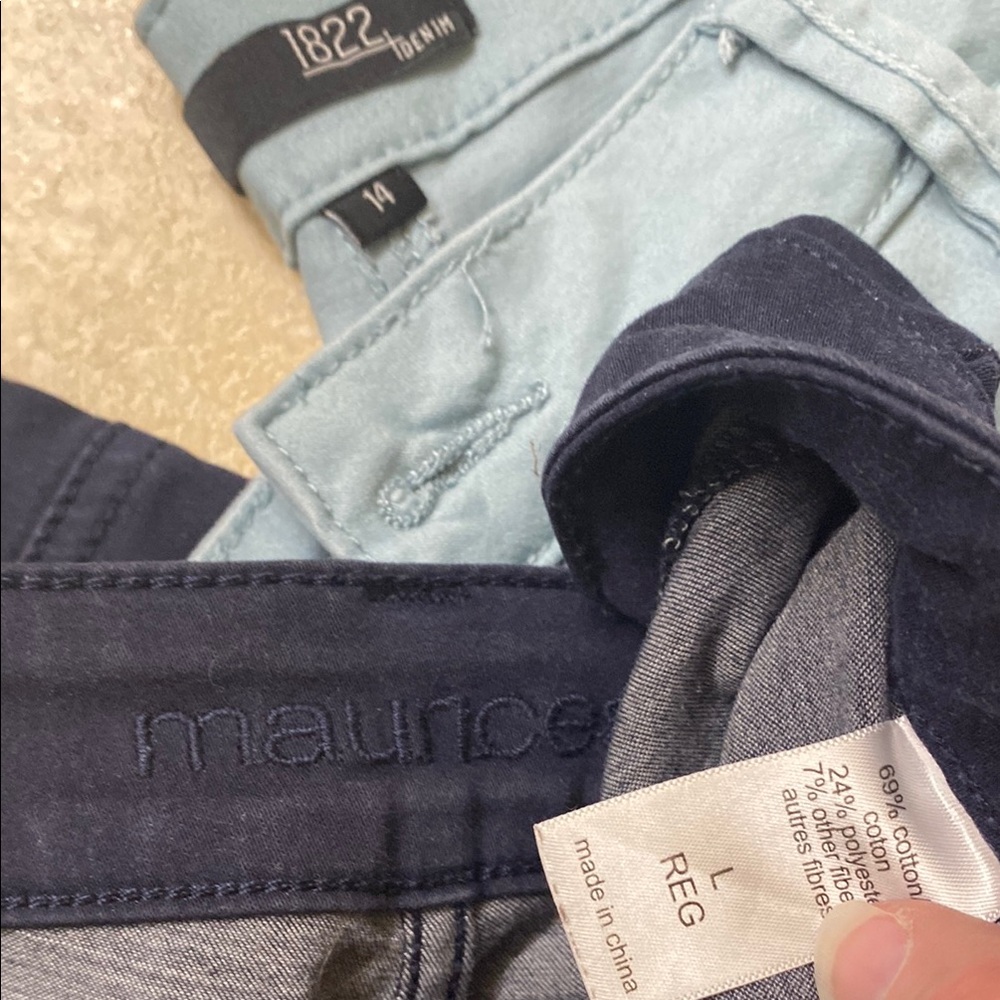 Maurice’s dark navy and 1822 Denim light blue Pants Set - lot of 2 - Picture 2 of 5